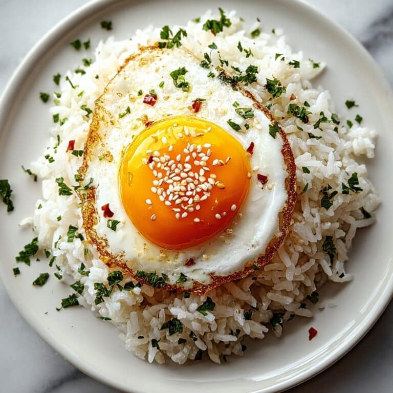 Easy Arroz Con Huevo Frito Recipe